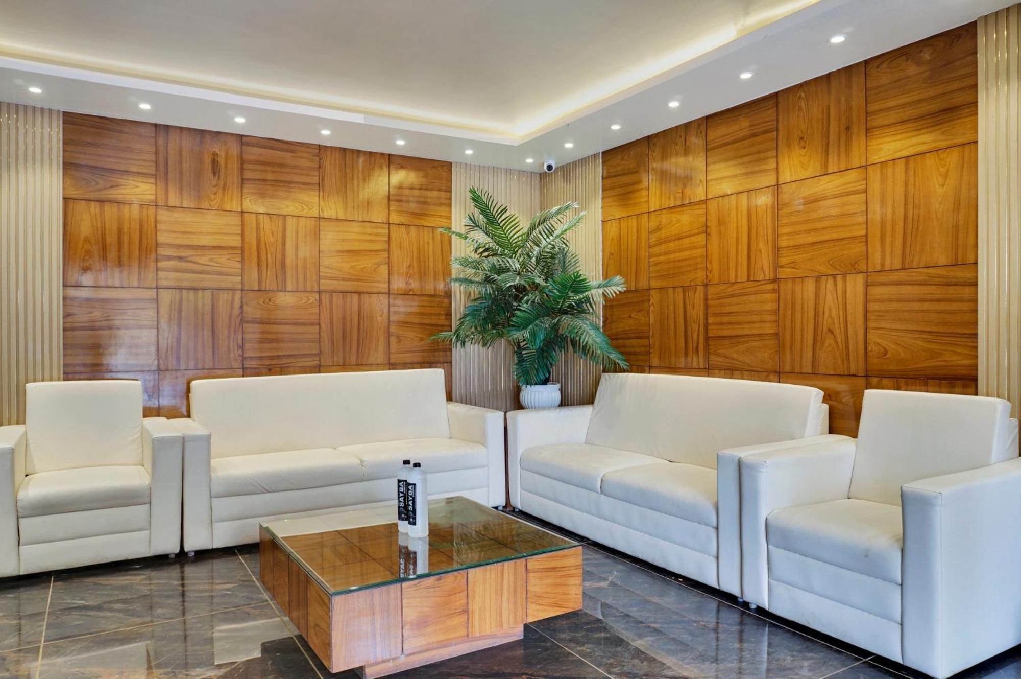 Hotel Sayba Executive Пуна Экстерьер фото